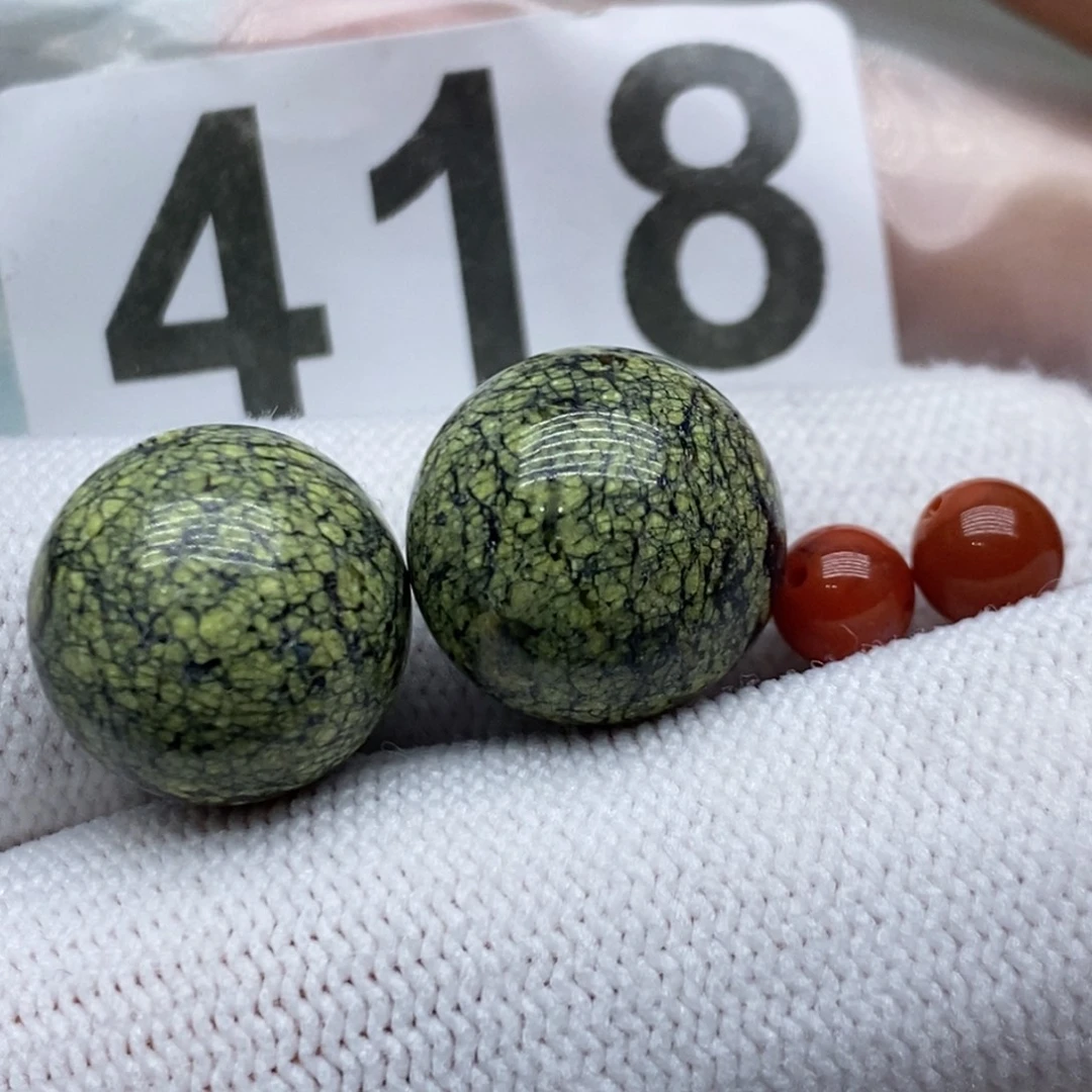 南红玛瑙未镶嵌珠宝奇石