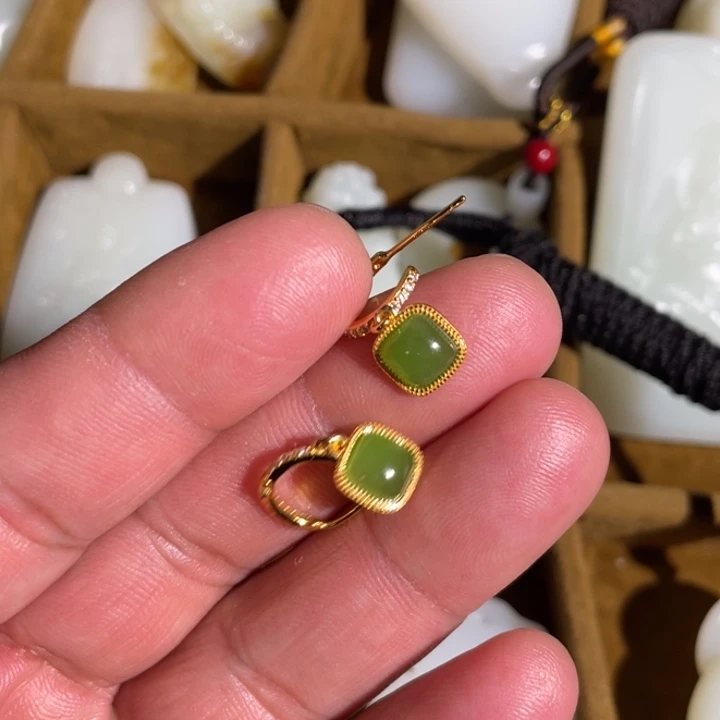 和田玉（碧玉）银S925镀金镶嵌吊坠(不含链)