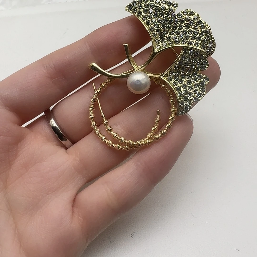 淡水珍珠未镶嵌耳饰