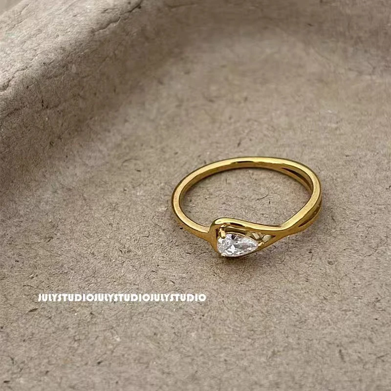 钛钢戒指 欧美时尚新款细款水滴锆石戒指指环中指食指百搭精致