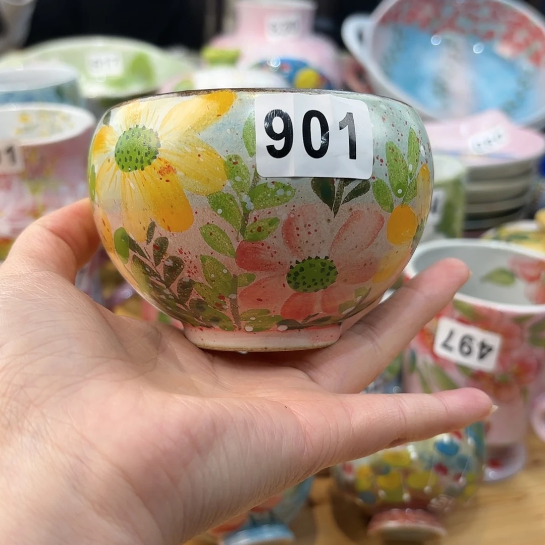 瓷片兔兔盖茨。兔兔好