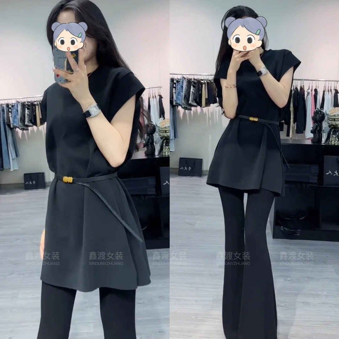 2025春夏新款时尚显瘦气质女士网红洋气两件套百搭款D5050