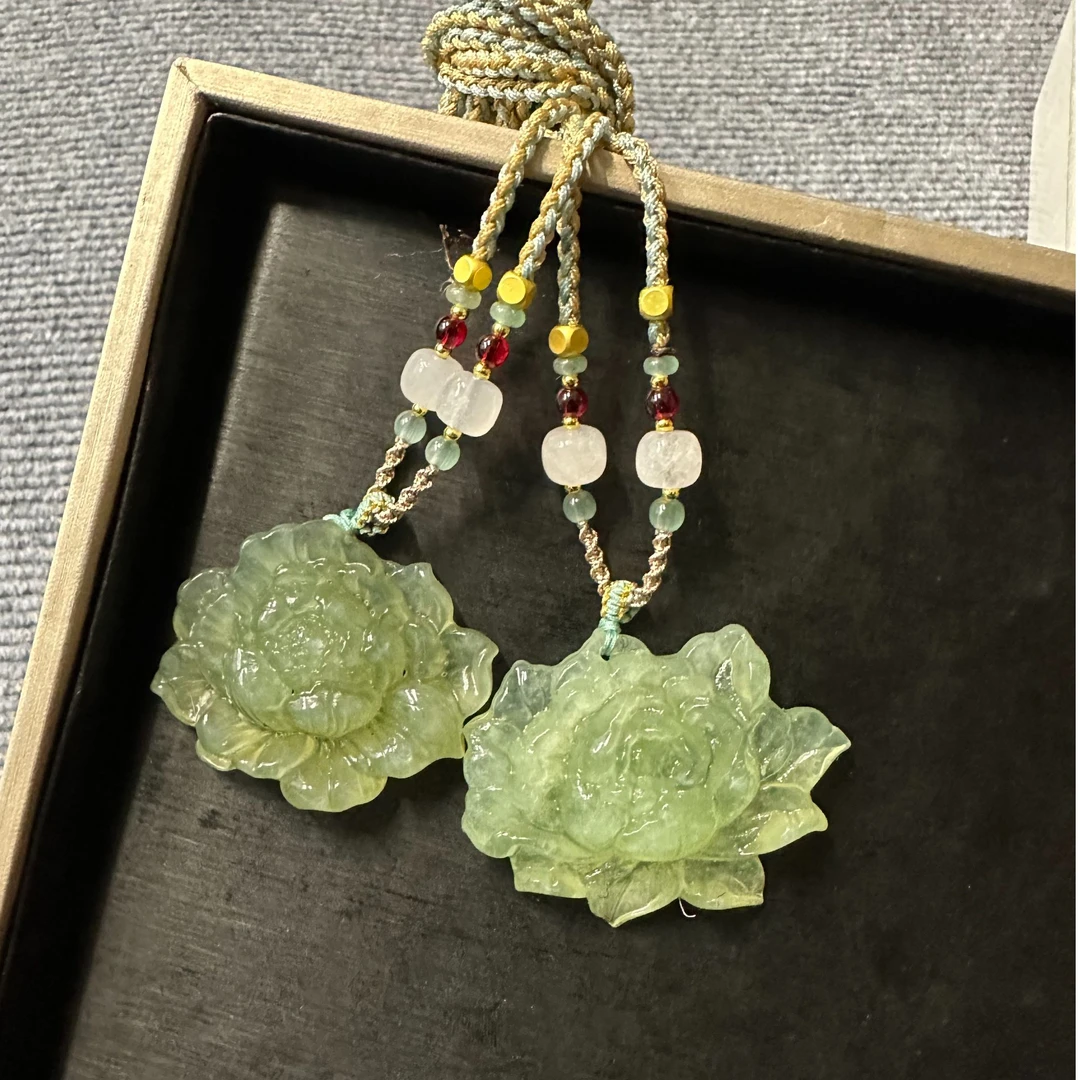 人间富贵花纯天然手工岫玉