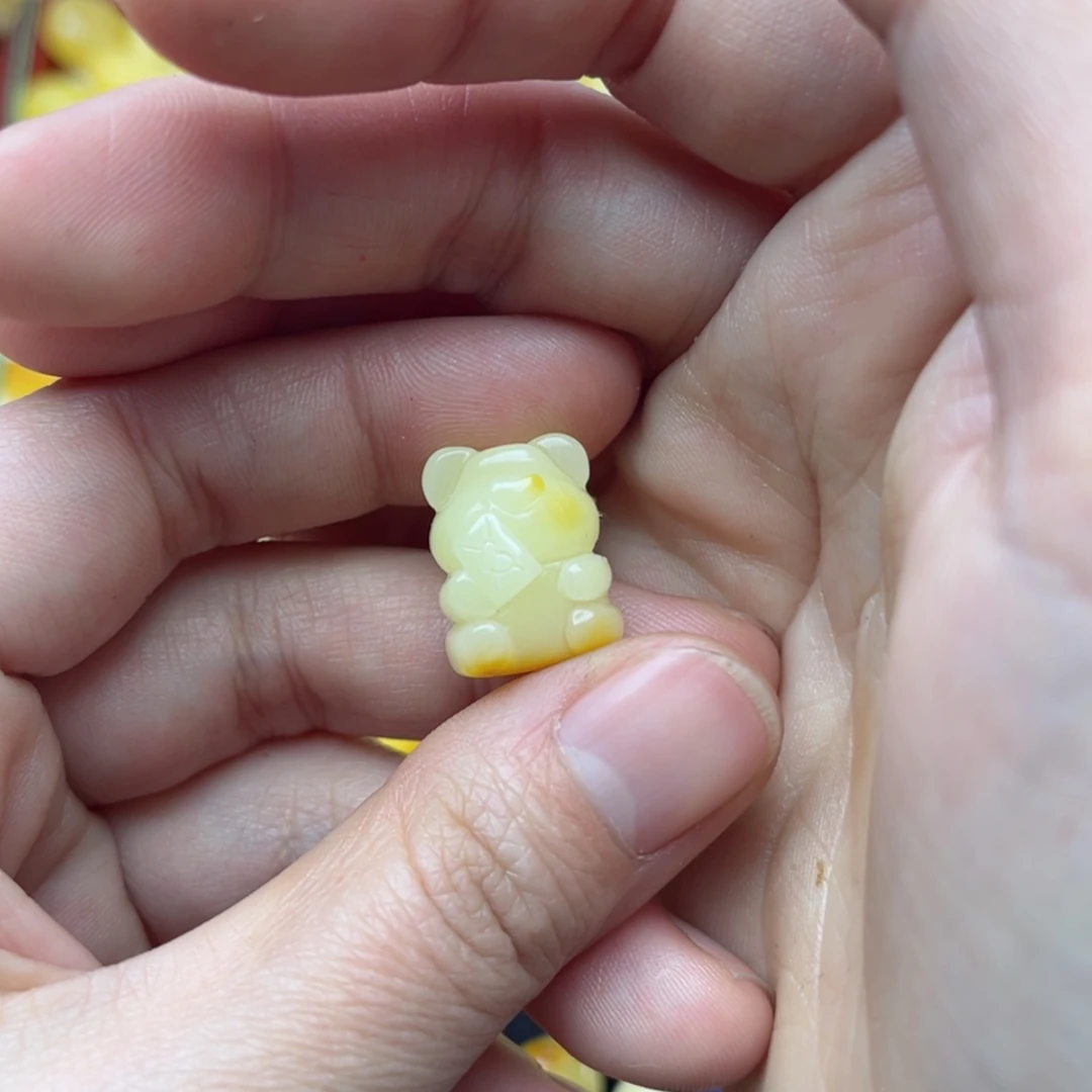 【闪购商品】蜜蜡裸石未镶嵌配饰