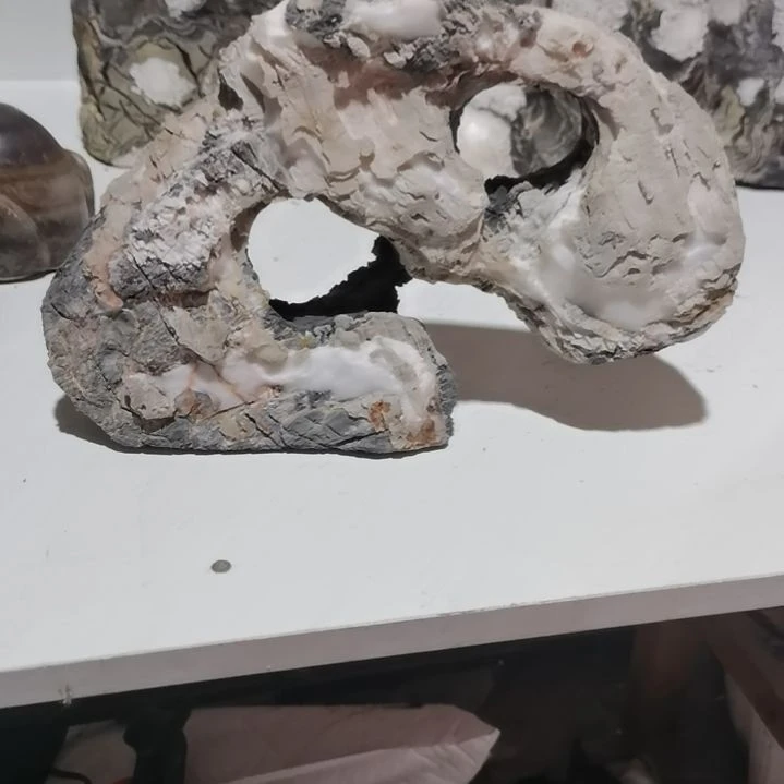 W***7有机玻璃灵璧石摆件灵璧
