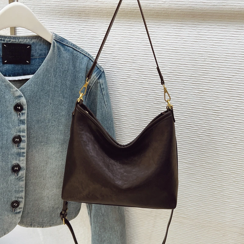 复古腋下包包女秋冬新款大容量单肩腋下包通勤时尚百搭斜挎托特包