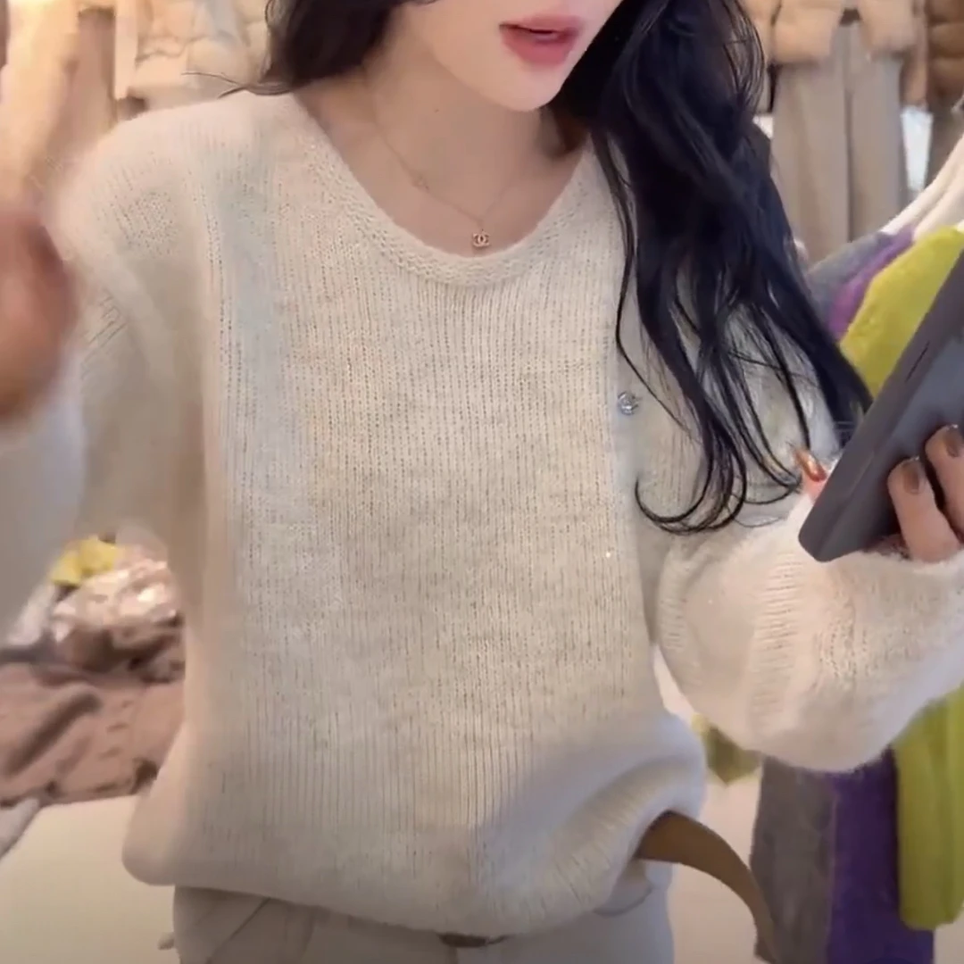 设计感洋气V领厚款长袖针织衫2025秋季新款薄款显瘦时尚套头毛衣