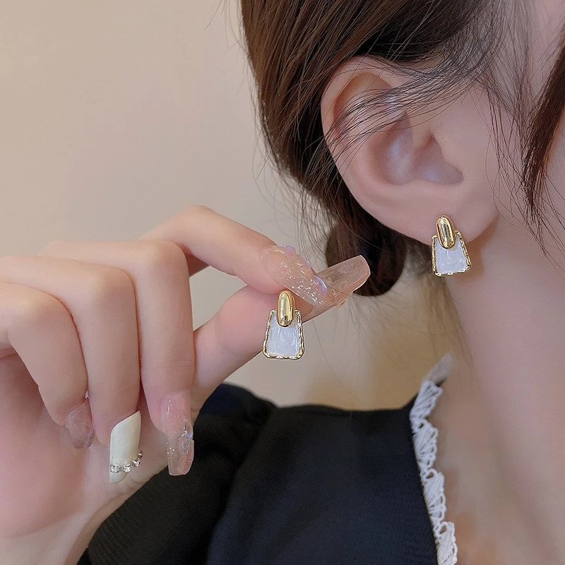 钛钢耳饰 韩国小巧简约滴油几何形小众百搭复古法式气质E3179