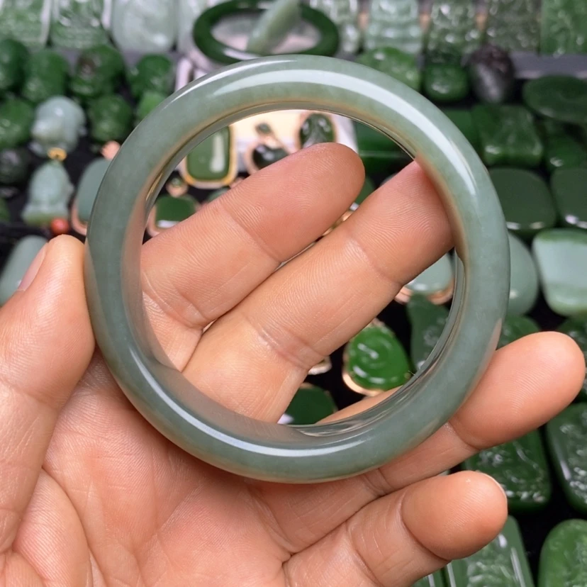 【闪购商品】和田玉手镯未镶嵌梓*