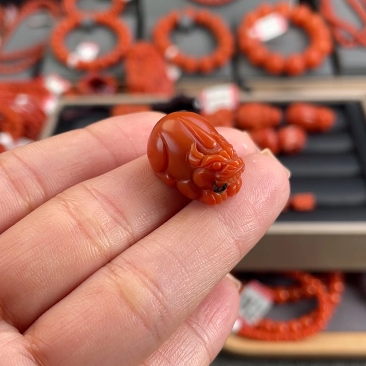 南红玛瑙未镶嵌吊坠(不含链)保山南红貔貅