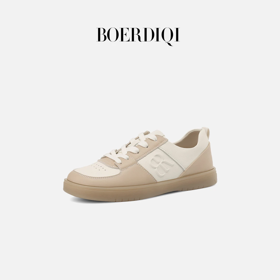 真皮拼色设计 时尚拼接感软底休闲女鞋BCD784006-1