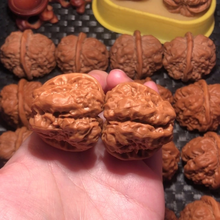 最***语把件文玩核桃蛙王