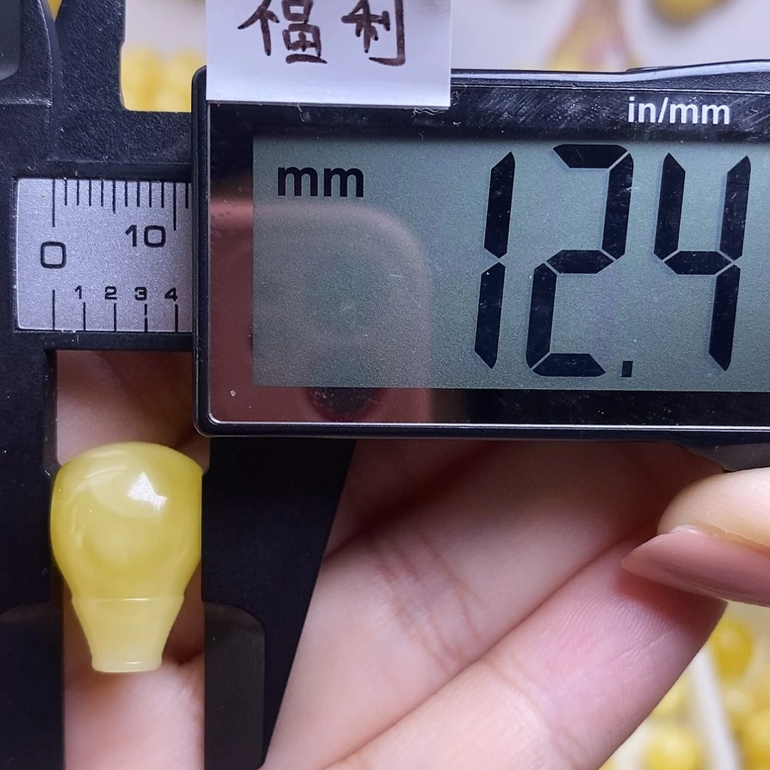 裸石琥珀未镶嵌蜜蜡三通