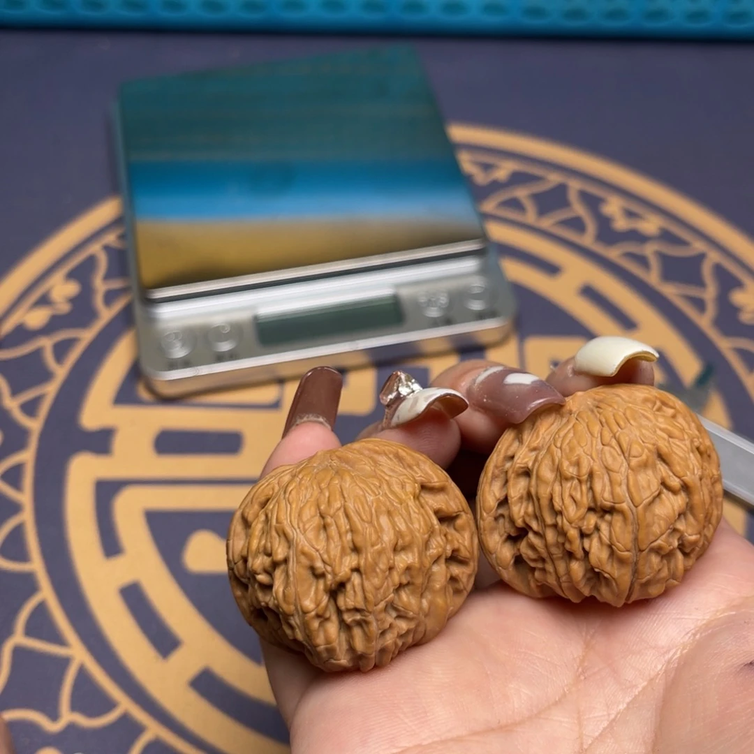 文玩核桃把件磨盘