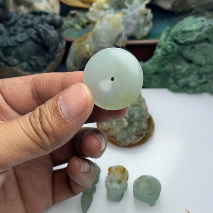 定制翡翠未镶嵌平安扣