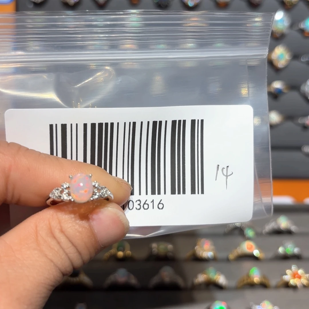 欧泊戒指银S925镶嵌依**林戒指