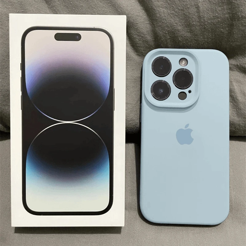 ins新天蓝固态硅胶手机壳适用iphone16promax大孔14/13/12/15防摔