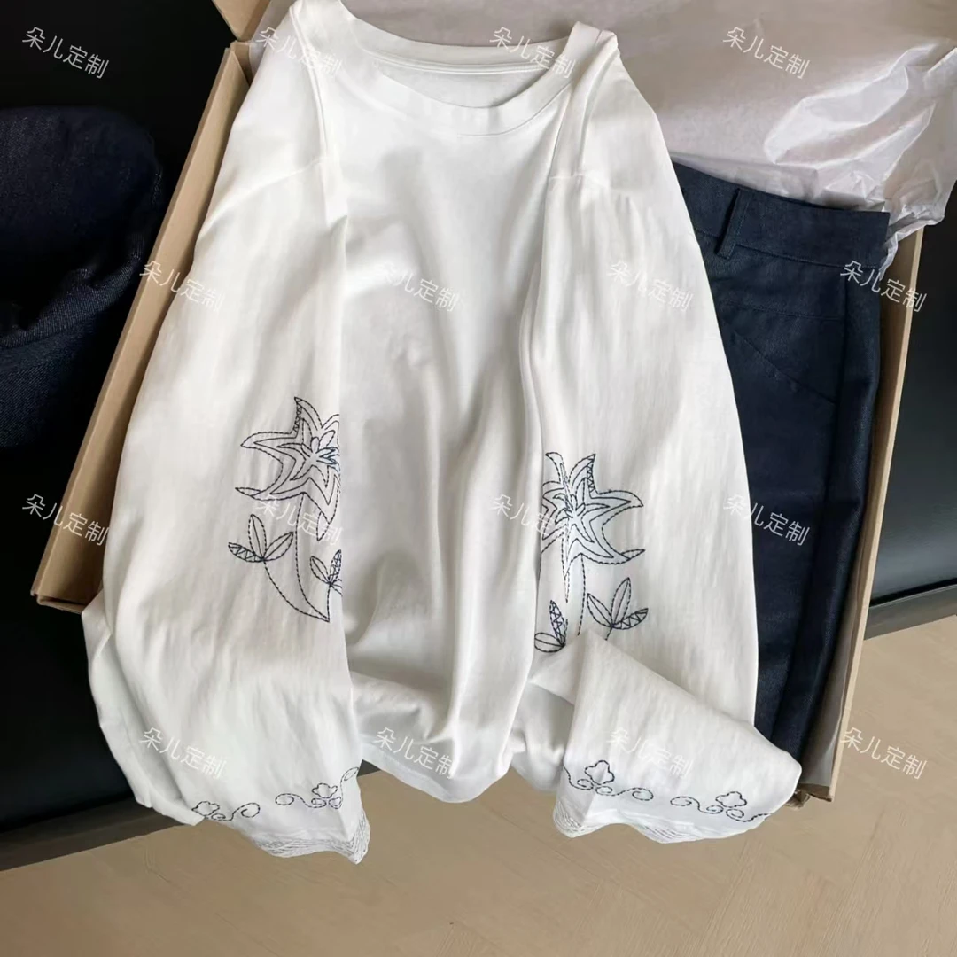 朵儿定制 【青花瓷】重工防晒刺绣蕾丝纯色打底衫 IR26