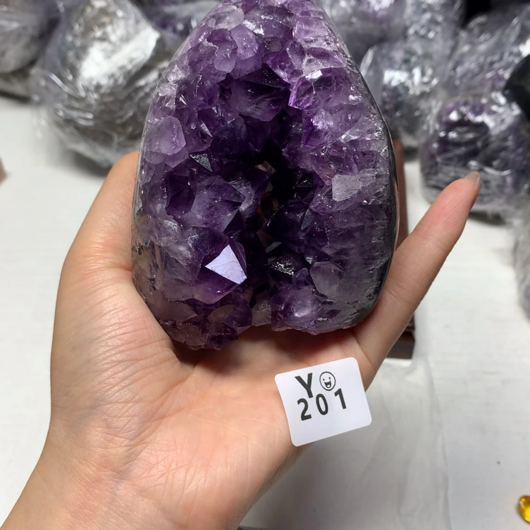水晶摆件未镶嵌水晶