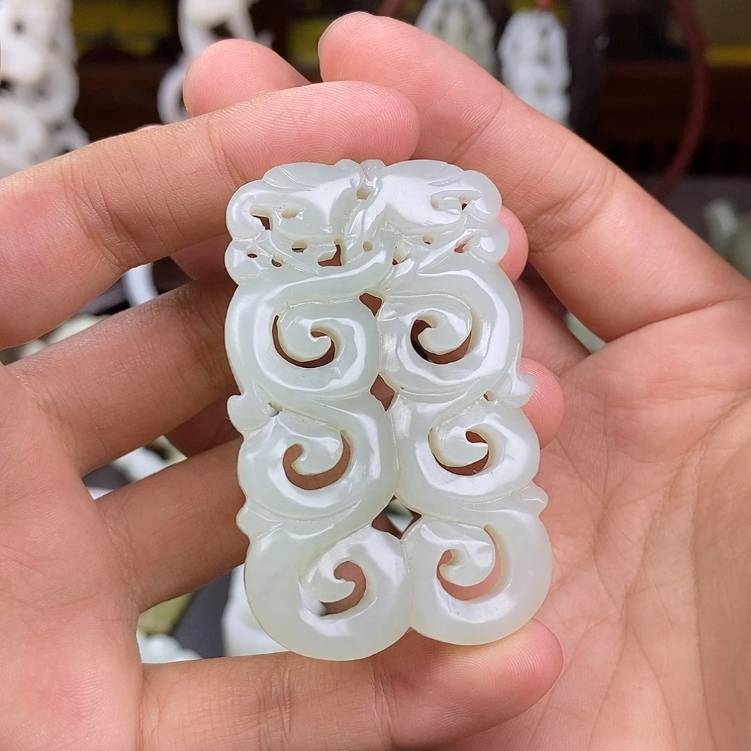 未镶嵌和田玉挂件