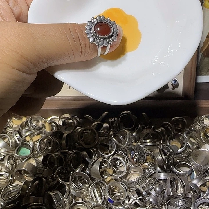 鲜*菇陶瓷制品及各种装饰