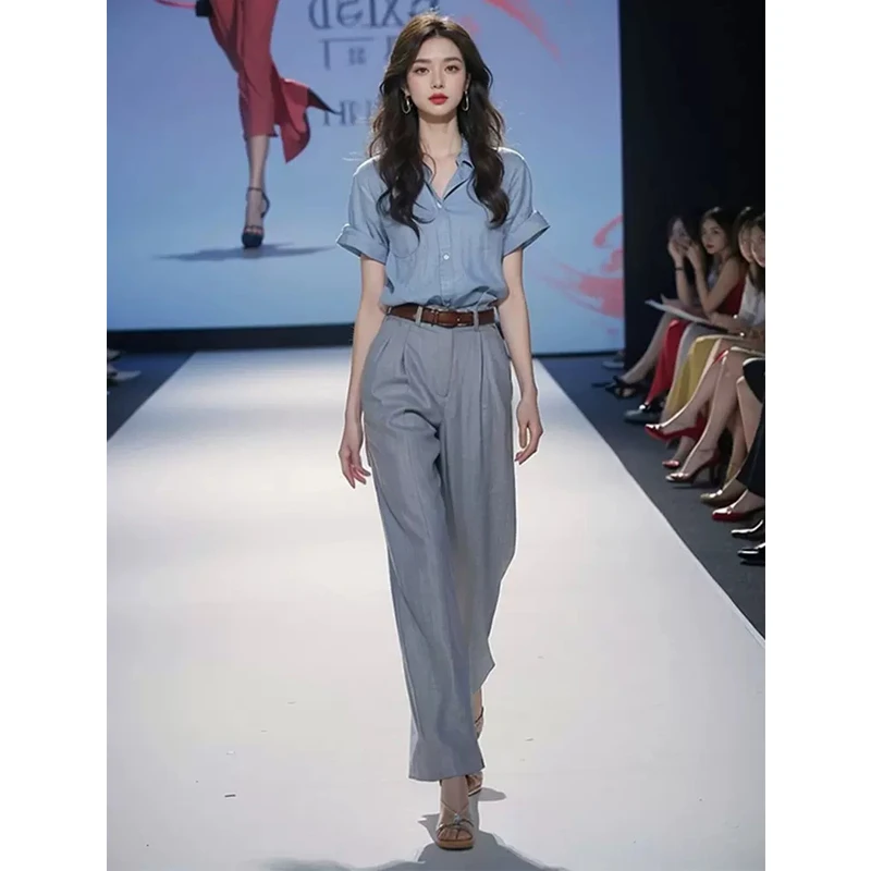 夏装搭配一整套气质干练炸街减龄洋气今年流行时尚蓝色衬衫套装女