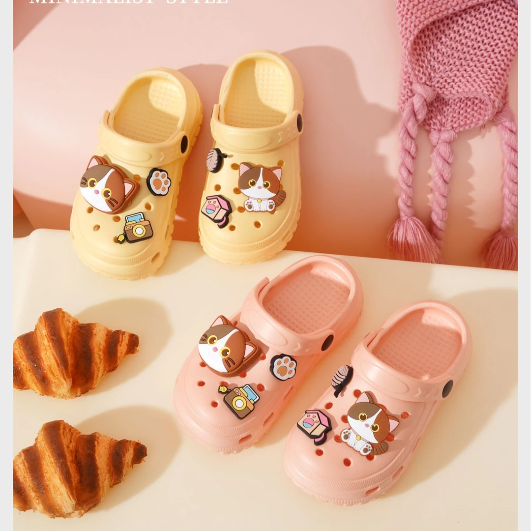 拖鞋洞洞鞋外穿2025新款男女童EVA防滑软底沙滩鞋凉鞋居家