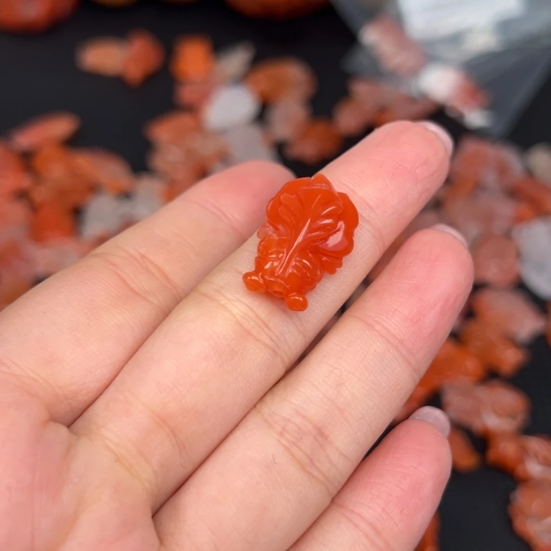 魔***盒南红玛瑙未镶嵌吊坠(不含链)