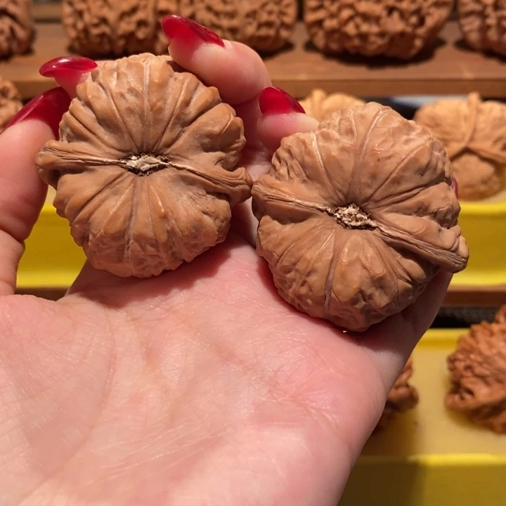 文玩核桃吊坠南瓜墩