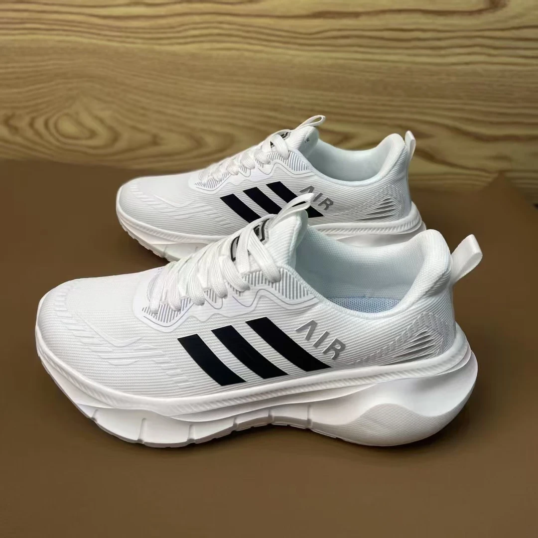 夏款时尚休闲百搭鞋子情侣款鞋子男女同款透气网面鞋轻跑鞋