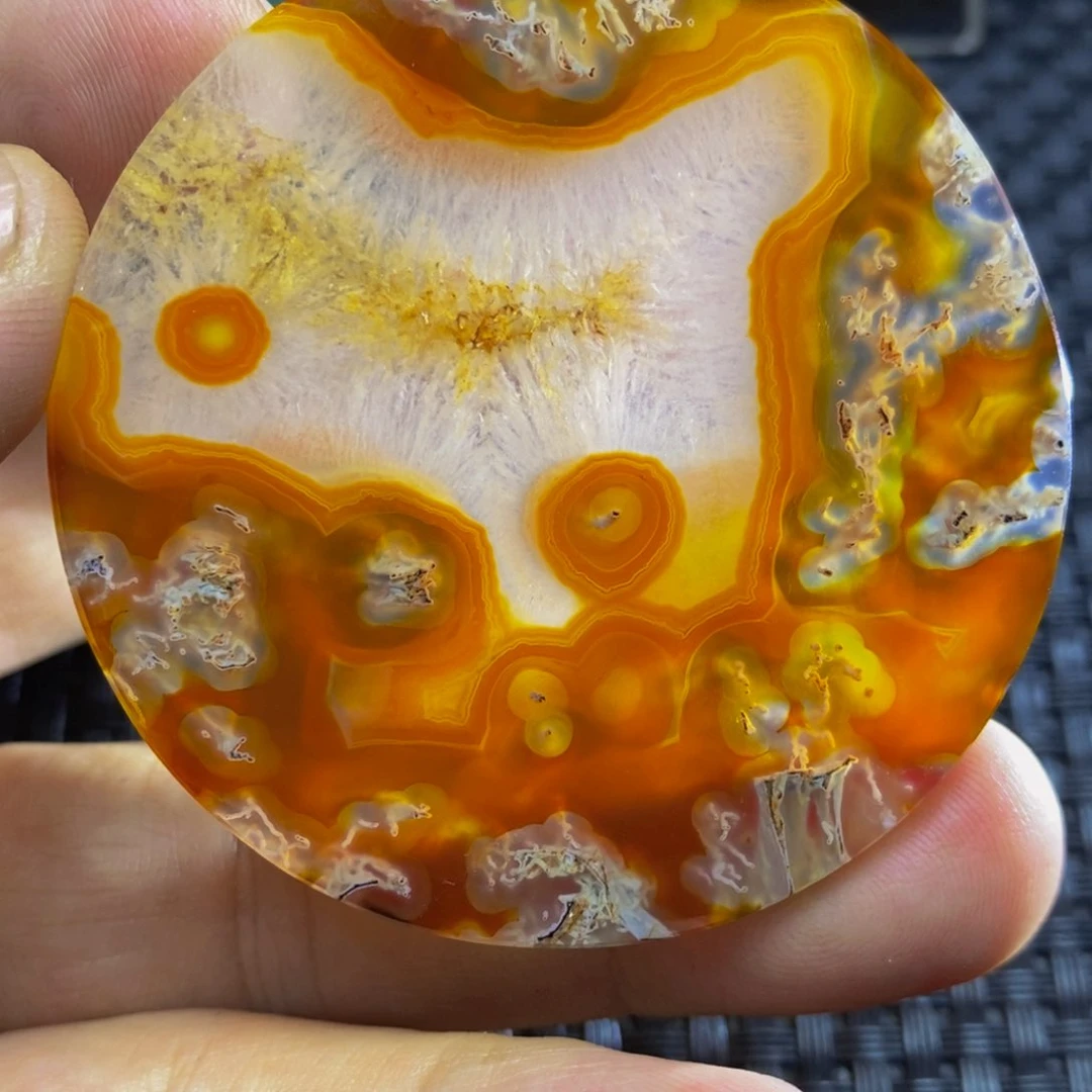 玛瑙/玉髓颈饰未镶嵌盛**章