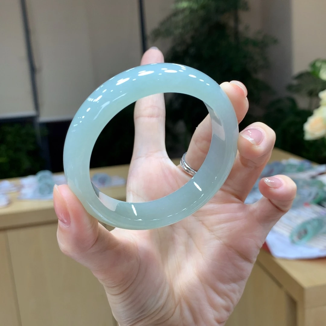 未镶嵌手镯翡翠不退不换