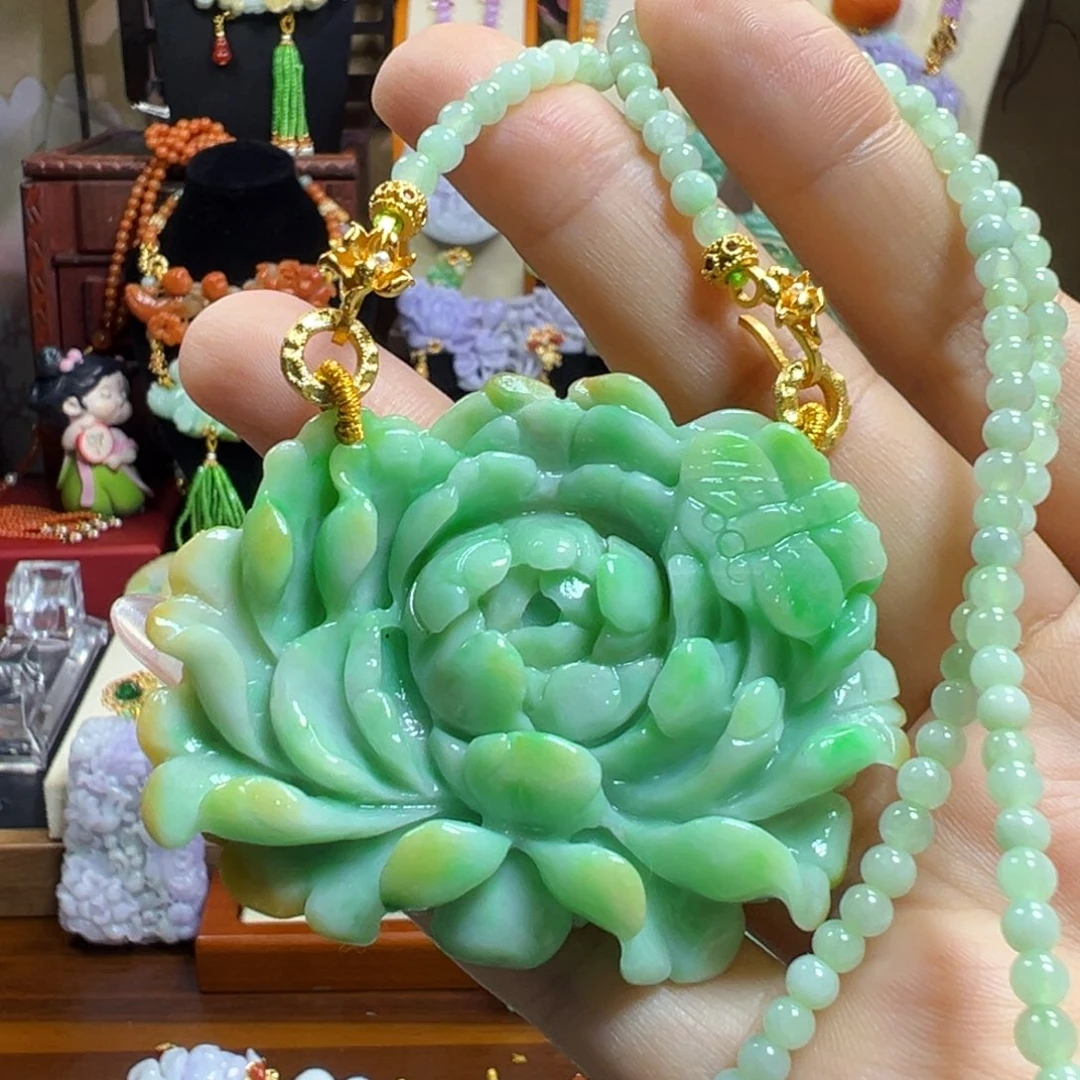 翡翠未镶嵌毛衣链阳绿大牡丹