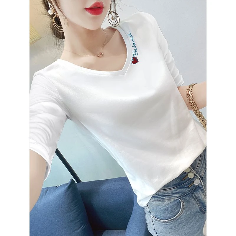 白色中袖V领t恤女夏修身五分袖小衫洋气打底衫春秋内搭七分袖上衣