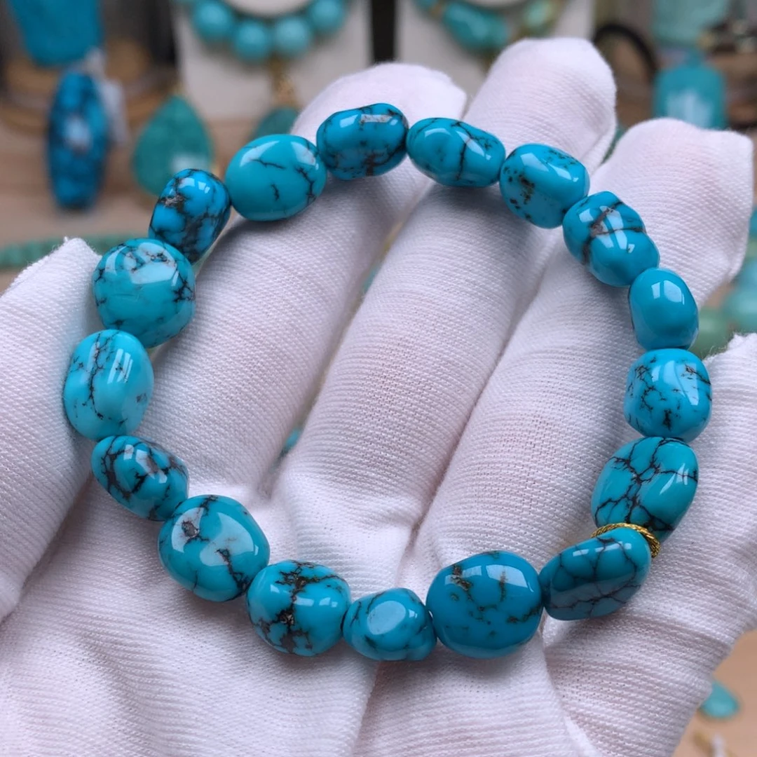 绿松石未镶嵌珠宝奇石