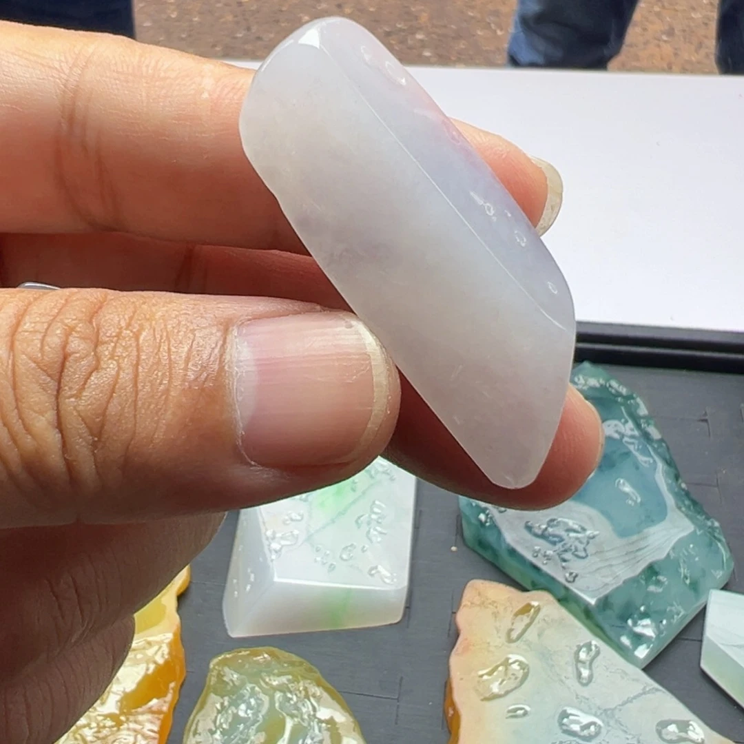 定制翡翠未镶嵌翡翠定制