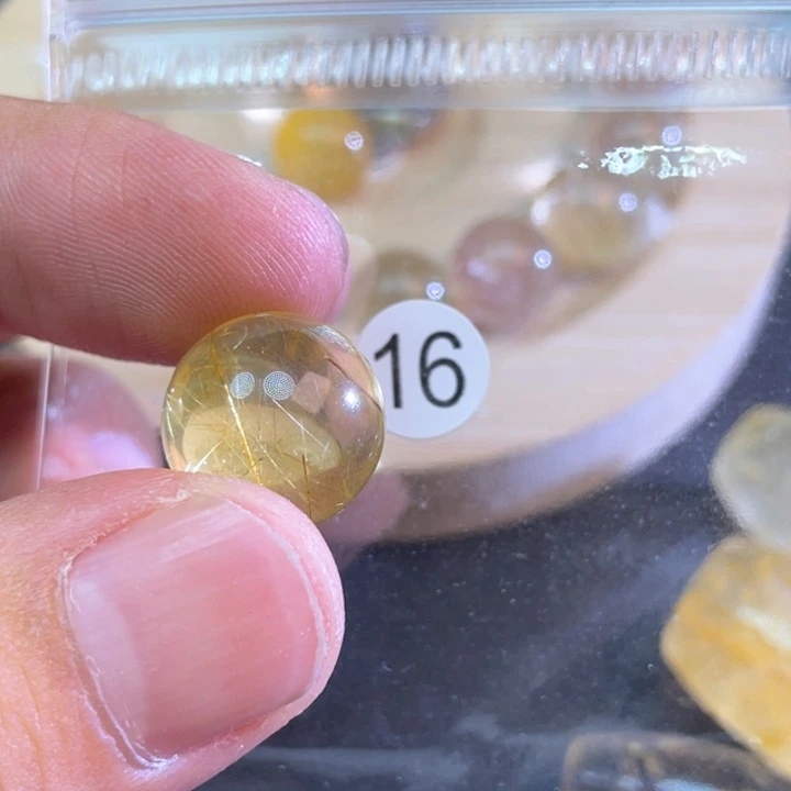 未镶嵌颈饰水晶小*