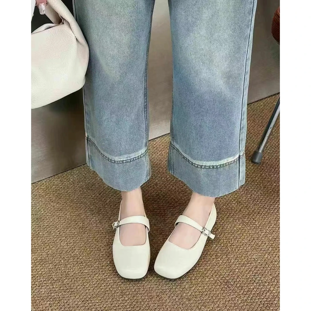 正码8225-8百搭舒适休闲玛丽珍单鞋跟高约2-2.5公分