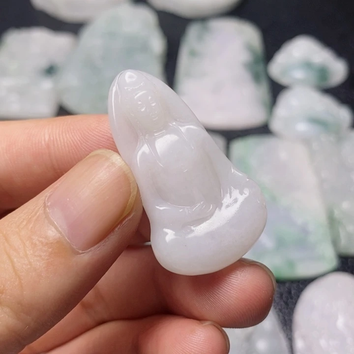 颈饰未镶嵌翡翠天然翡翠A货