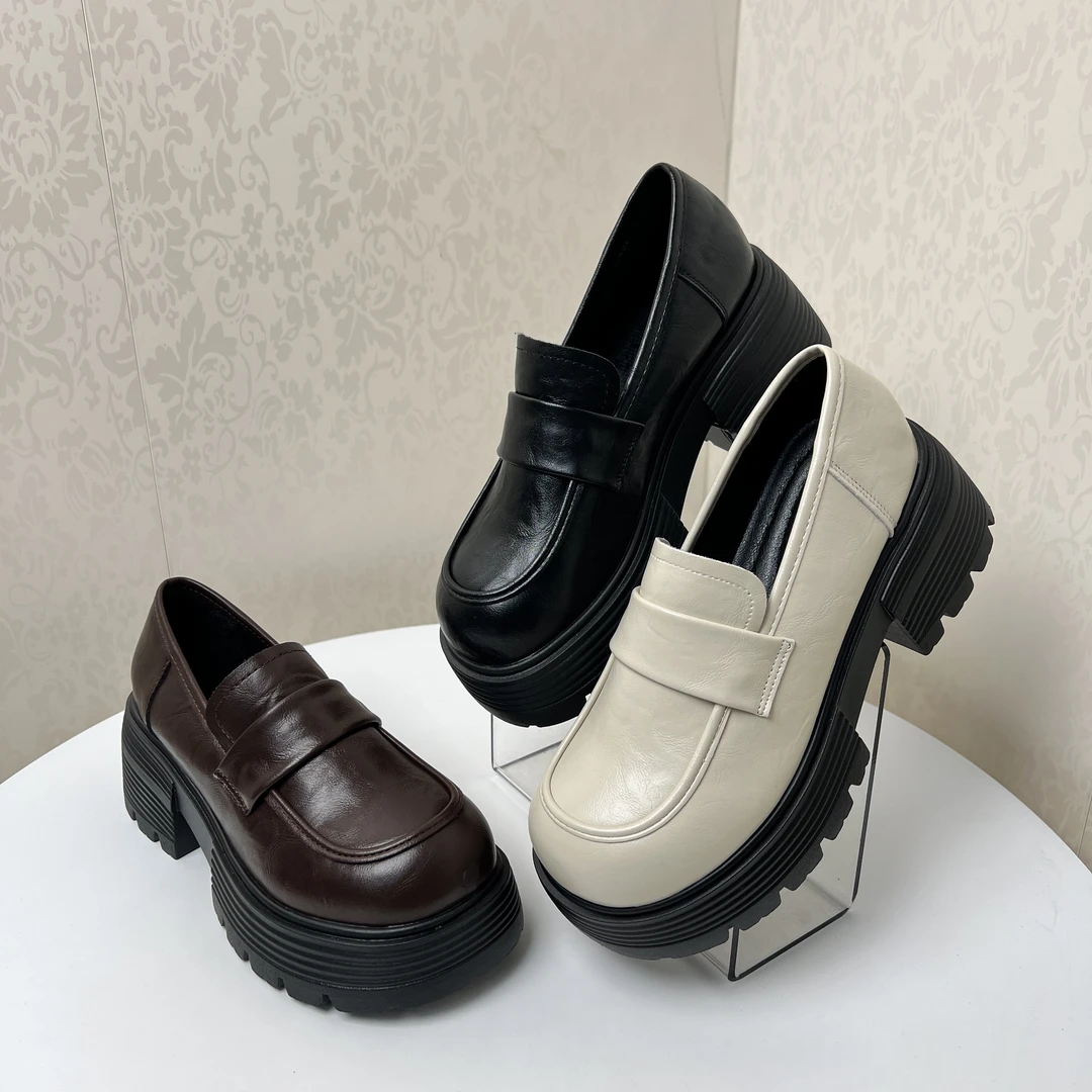 938加绒秋冬新款英伦风圆头厚底百搭粗跟复古法式乐福鞋