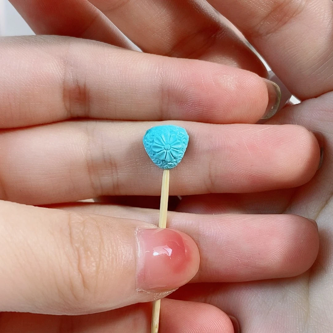未镶嵌绿松石珠宝奇石
