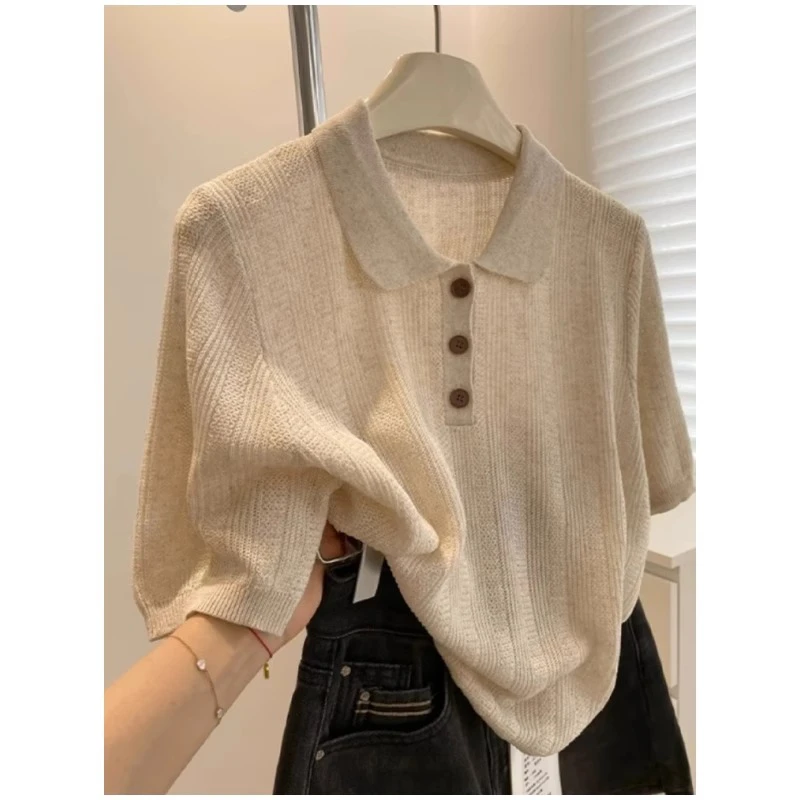 高级感燕麦色Polo领正肩针织冰丝短袖t恤女夏宽松单穿好看的上衣