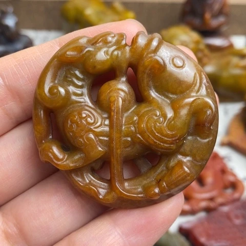 蛇纹石玉未镶嵌颈饰117