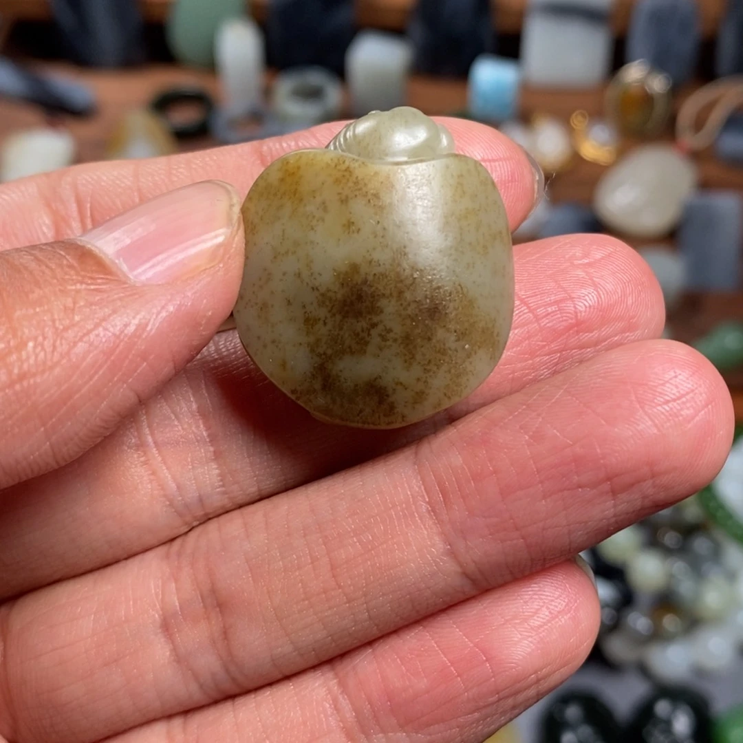 和田玉颈饰未镶嵌Z**o