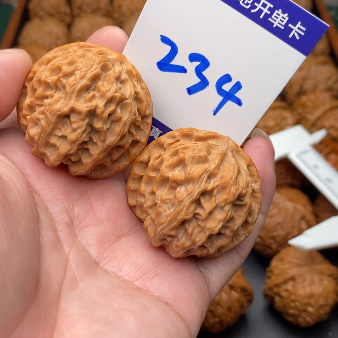 文玩核桃把件苹果园38