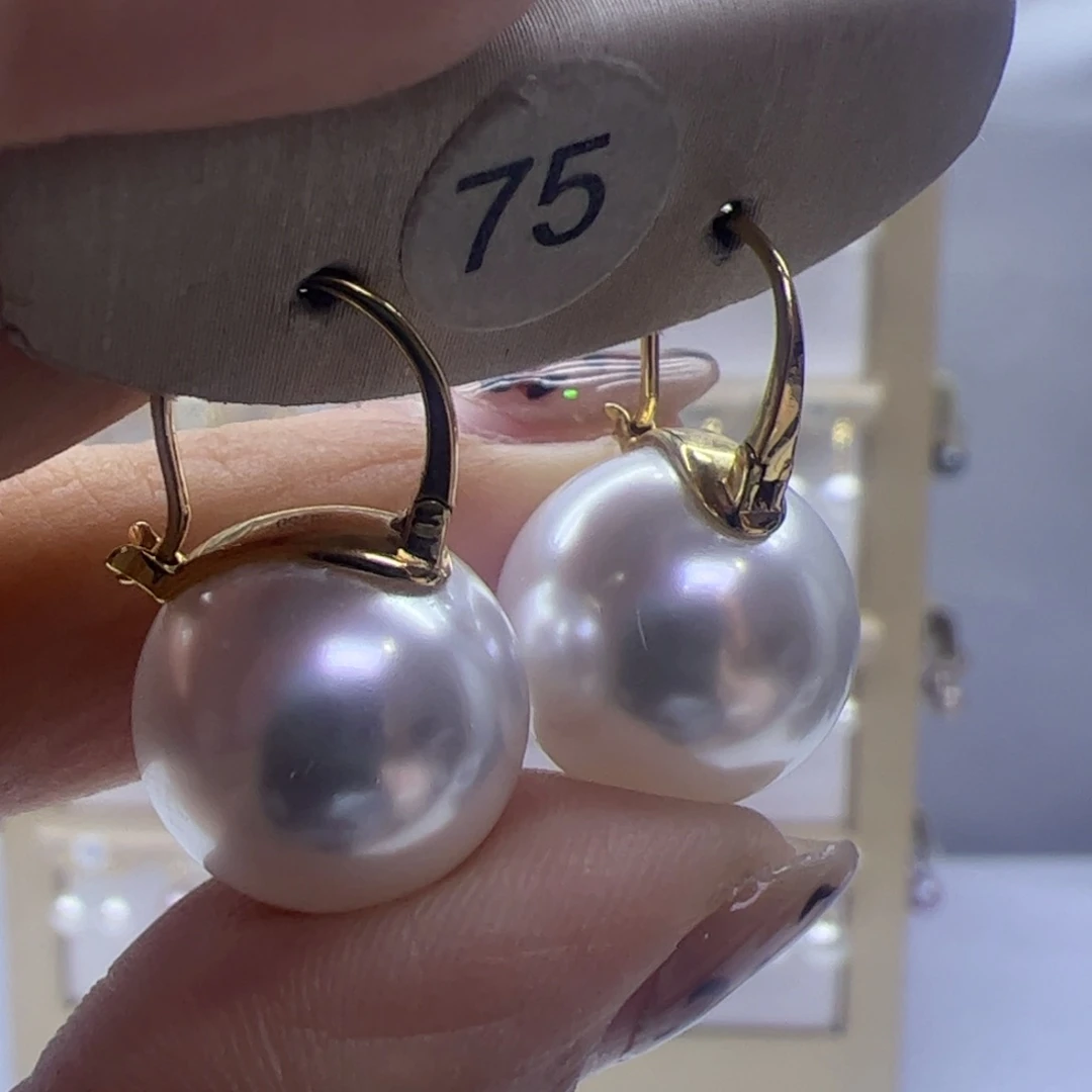 淡水珍珠耳饰18K金镶嵌