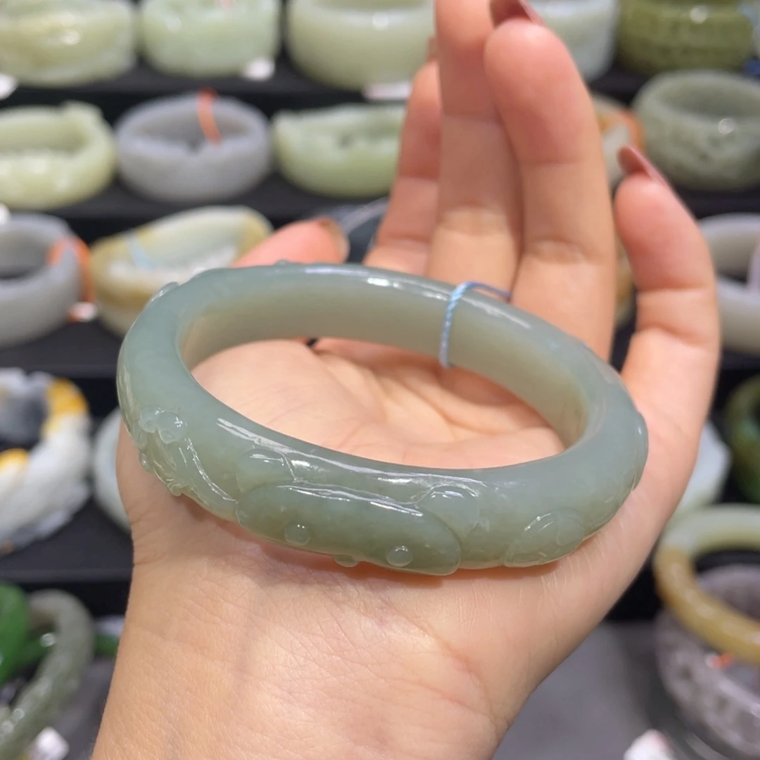 和田玉手镯未镶嵌13