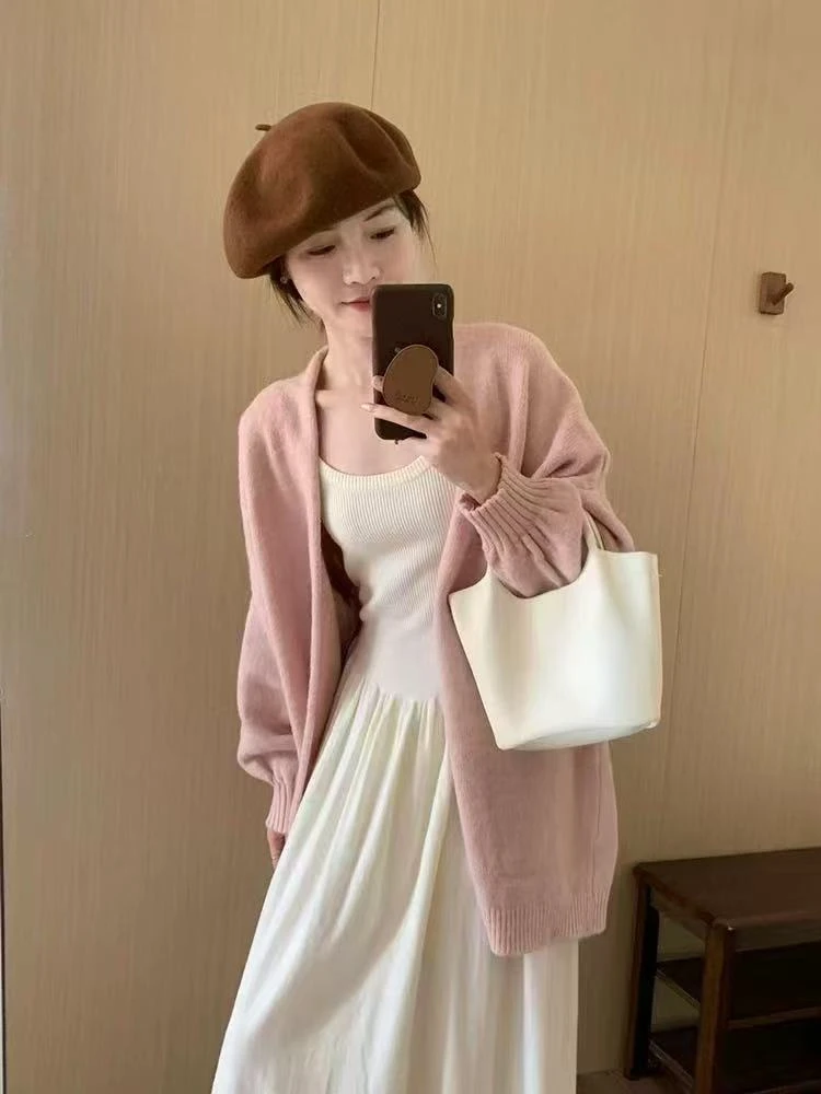 慵懒风高级感外搭灯笼袖秋季新款女2025宽松显瘦针织上衣女潮