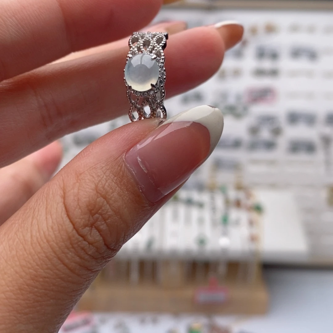 翡翠银S925镶嵌戒指天然翡翠