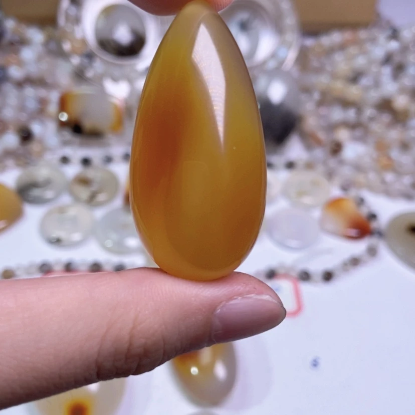 【闪购商品】玛瑙/玉髓颈饰未镶嵌付*